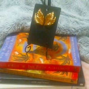 Vintage 80's earrings costume gold studs